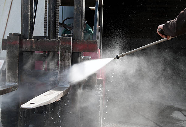 Best Warehouse Cleaning  in Cambria, IL